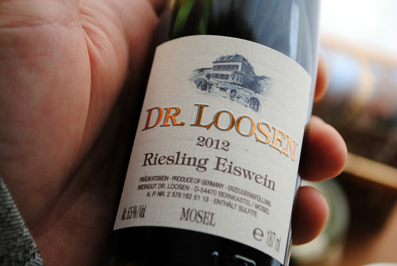 家庭で楽しむモーゼルワイン　ちょっと贅沢に白ワインを楽しむ。ドイツ　mosel アイスワイン　Dr Loosen　ドクター・ローゼン　ドイツのお菓子　ドイツ旅行　ドイツのお菓子とお茶とお土産を楽しむ