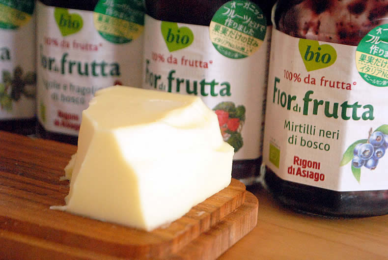 イタリアのジャム　Fior di frutta （イタリア食品）フィオール ディ フルッタ　スコーンと合わせたい