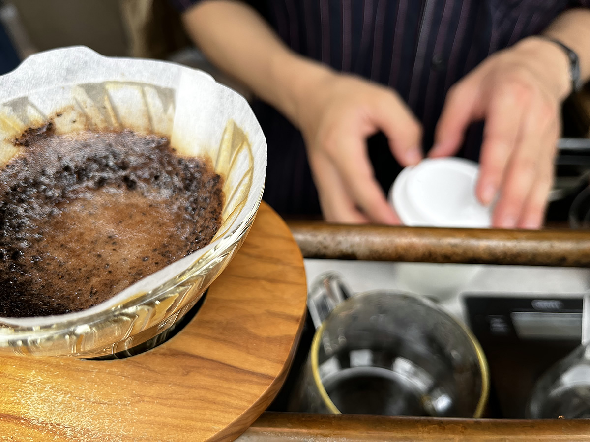 京都御苑近くのお洒落なカフェ、MAMEBACO（マメバコ）スペシャリティコーヒーを楽しめる