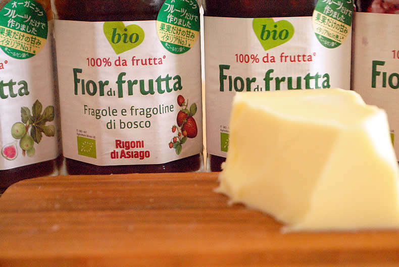 イタリアのジャム　Fior di frutta （イタリア食品）フィオール ディ フルッタ　スコーンと合わせたい