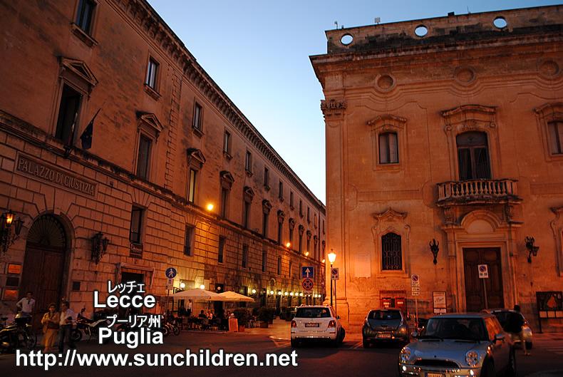 レッチェの夜の風景 Lecce Night view