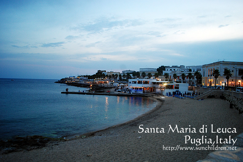 サンタマリア・ディ・レウカ(Santa Maria di Leuca) Puglia Italy 海側　イタリアのプーリア州