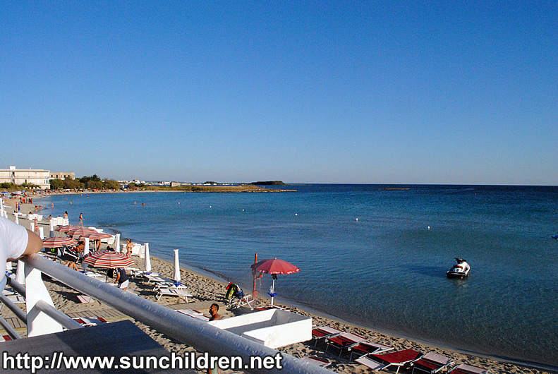 ポルトチェザーレオのビーチ Porto Cesareo Beach south Italy