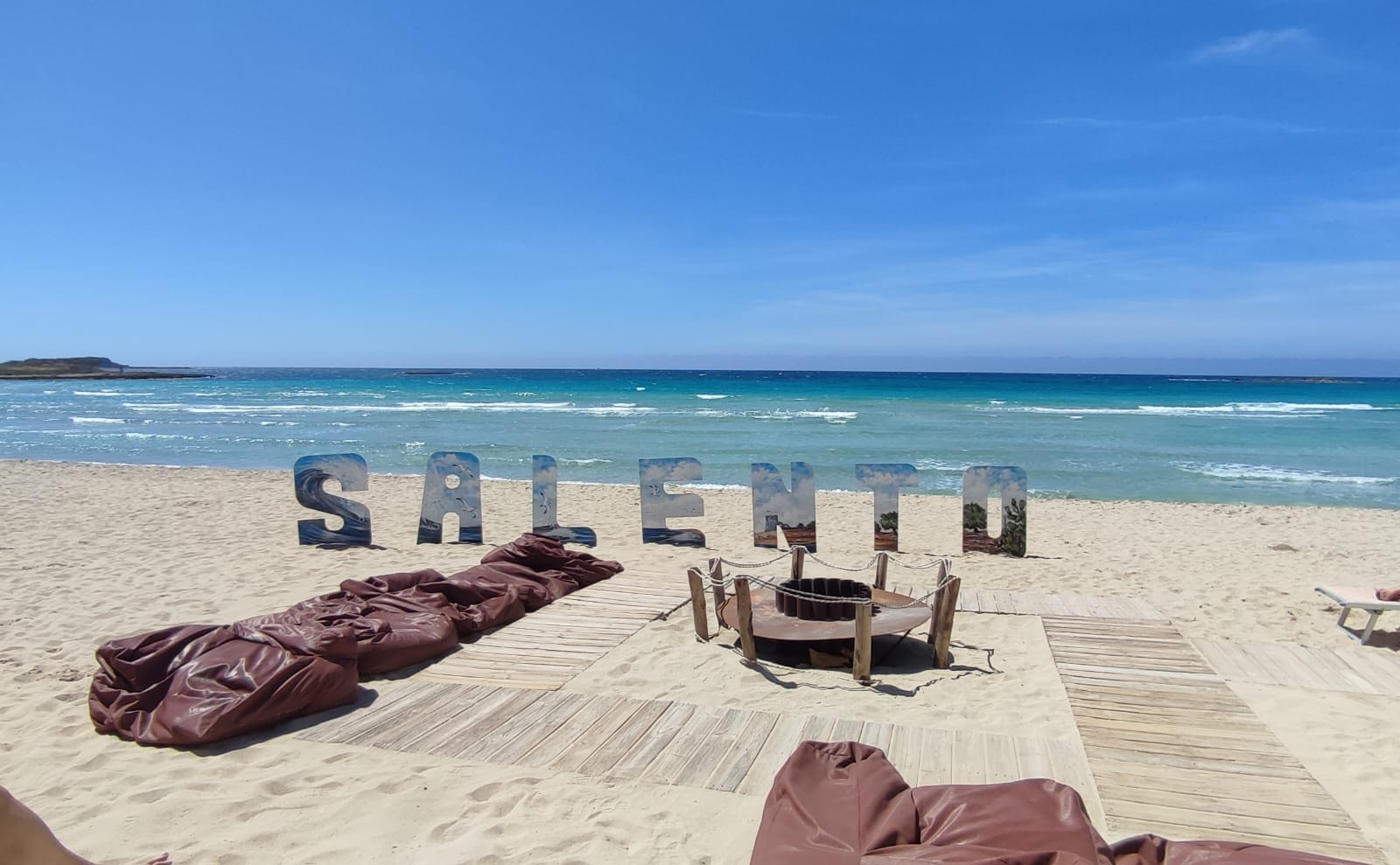 Porto Cesareo house villa hotel rental ポルトチェザーレオのホテル 貸別荘