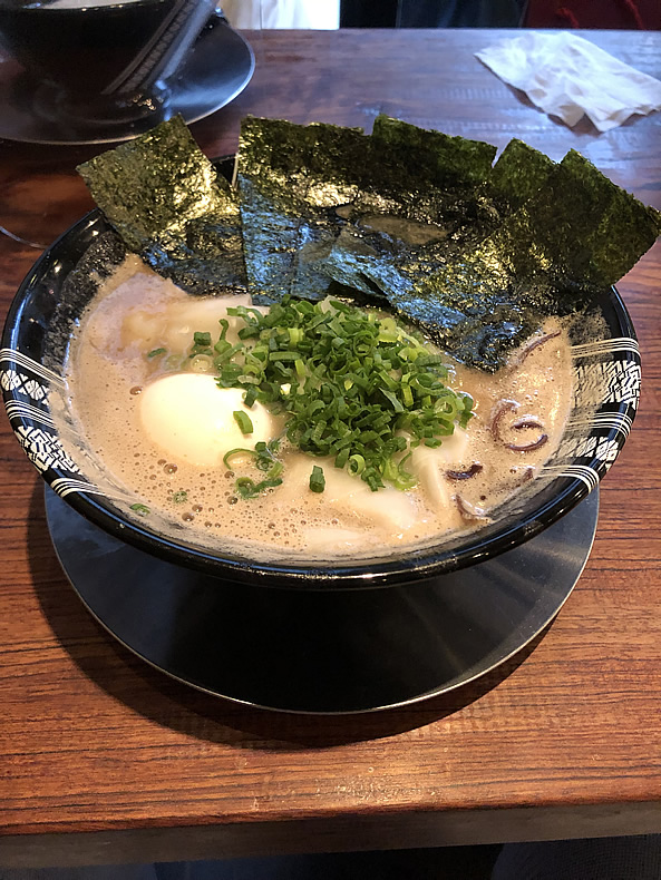 博多一双　博多ラーメン