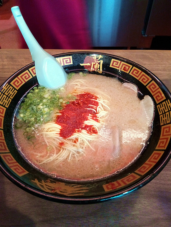 天然とんこつラーメン専門店「一蘭」いちらん