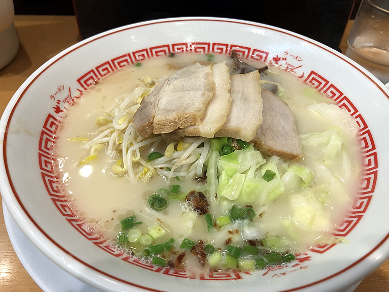 ざぼんラーメンの餃子セット