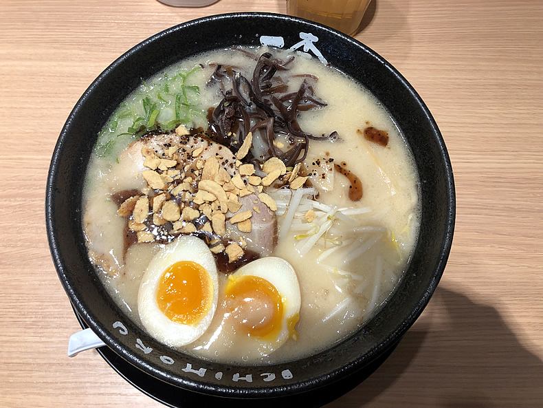 とんこつ　ラーメン一杢（いちもく）