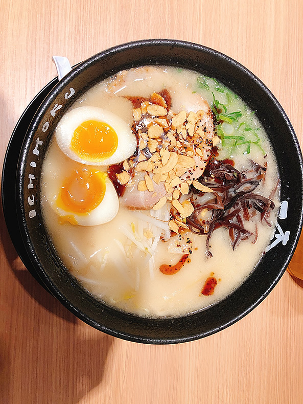 とんこつ　ラーメン一杢（いちもく）