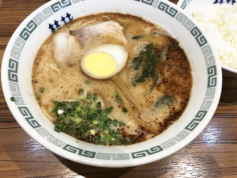 熊本の桂花ラーメン