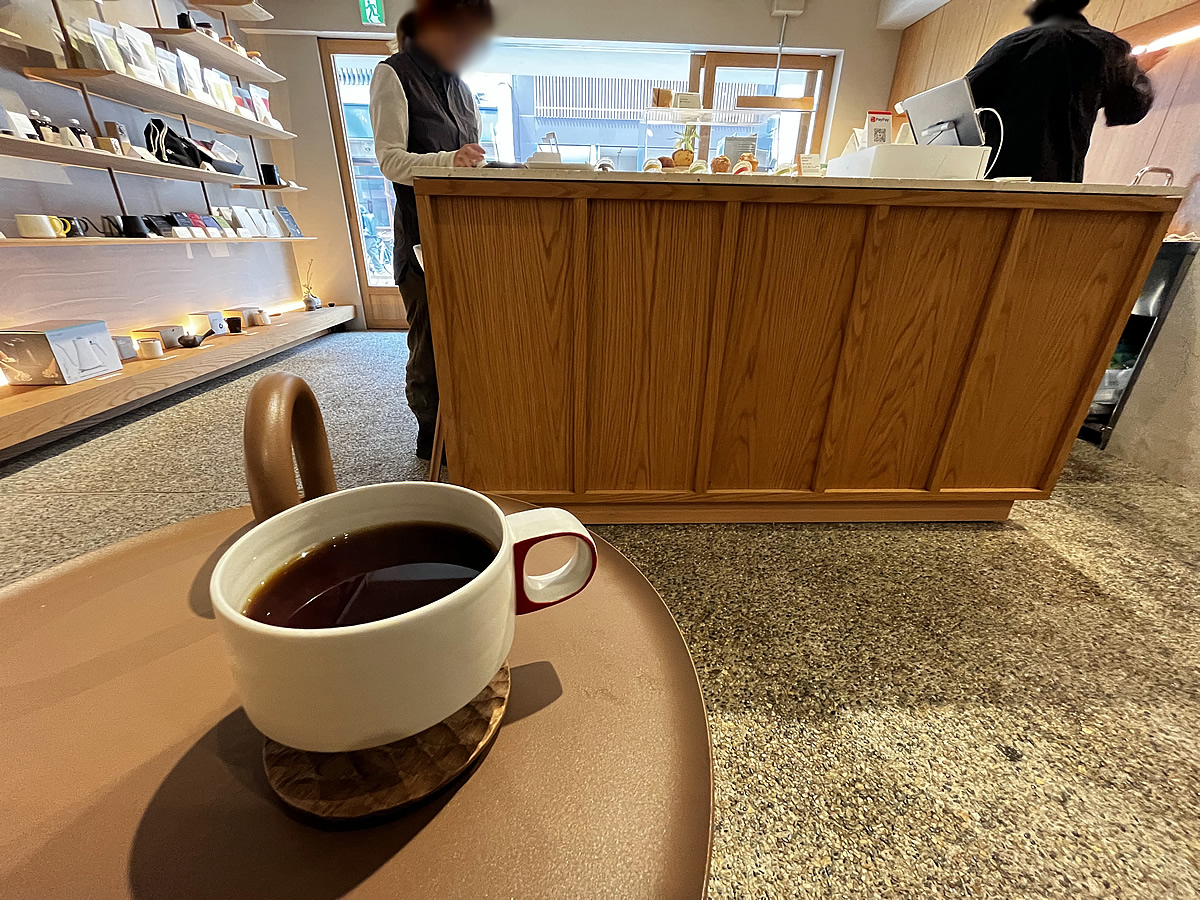 Kurasu Kyoto（クラス） 京都をベースとしているスペシャルティコーヒーショップ スペシャリティコーヒーを楽しめる　高倉通近く