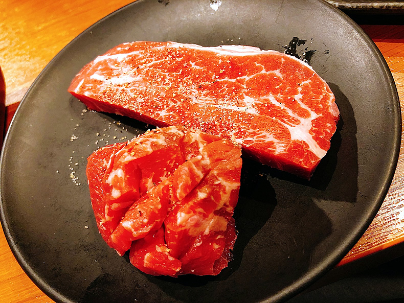 焼肉食べ放題の肉匠坂井