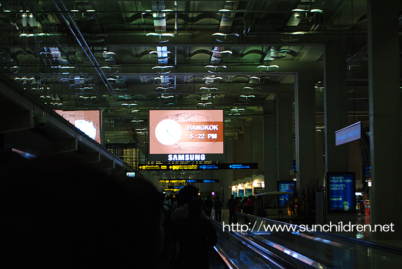 タイ　バンコク　スワンナプーム国際空港