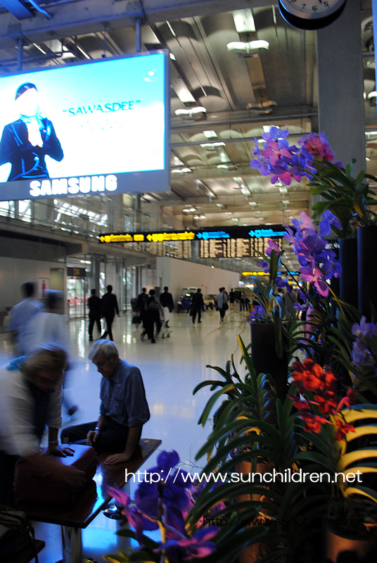 タイ　バンコク　スワンナプーム国際空港