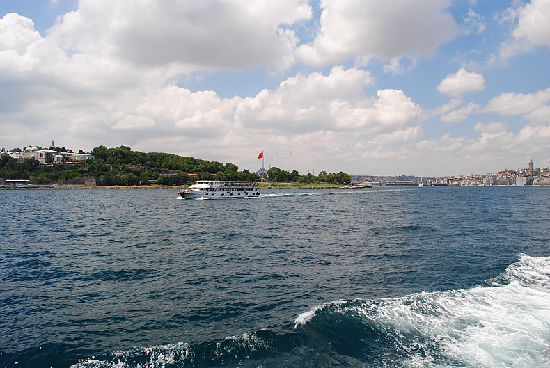 サビハ・ギョクチェン国際空港カドキョイ（Kadıköy）行き HAVABUSバス