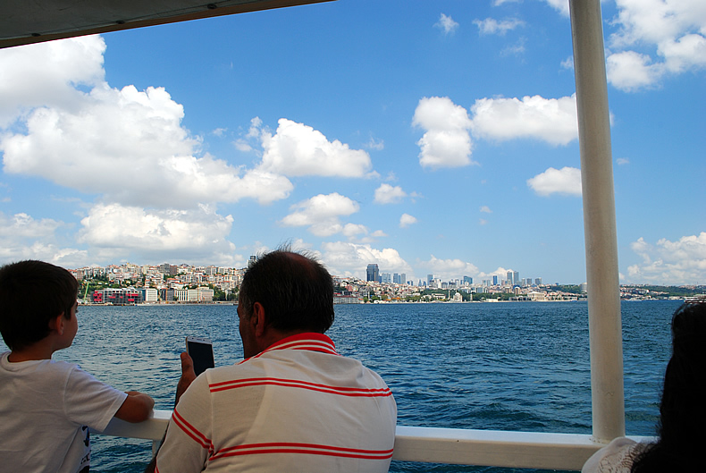 サビハ・ギョクチェン国際空港　カドキョイ（Kadıköy）行き HAVABUSバス