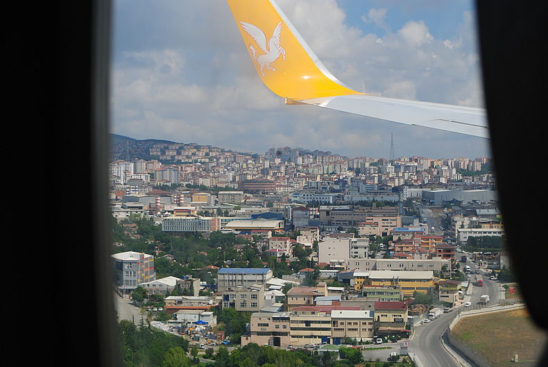 イスタンブール・サビハ・ギョクチェン国際空港 ターキッシュ エアラインズ　,Sabiha Gokcen International Airport　ペガサス航空　Pegasus airline